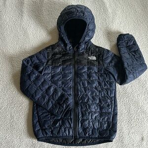 The North Face Kids Navy and Black Puffer Jacket